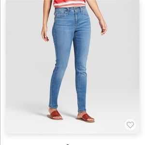 High rise skinny jeans